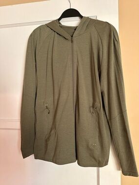 lululemon athletica Olive Green Hooded Zip-Up Jacket - Men's